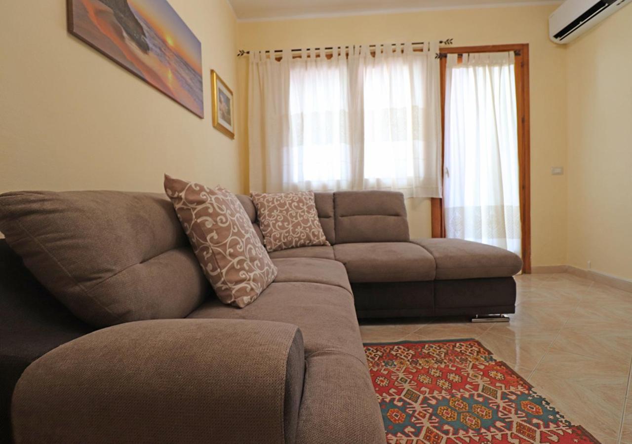 Murphy Holiday Home - Residenza Guardia Vecchia La Maddalena  Eksteriør bilde